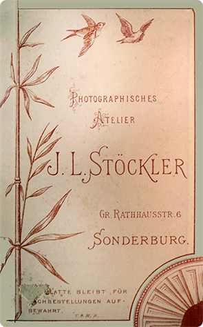 141103 - CDV - Sonderburg - Stoeckler - Damen, stehend verso